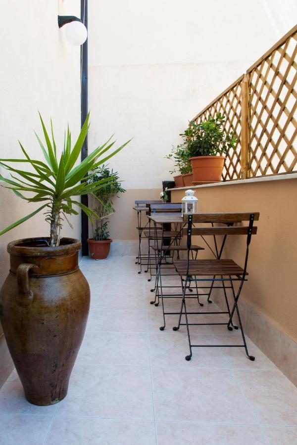 Apartment Domus Schiavuzzo Palermo Eksteriør bilde